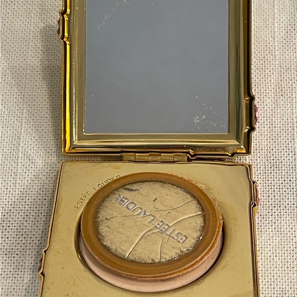 Estée Lauder Pink Ribbon Breast Cancer Compact lucidity Translucent Powder - Picture 3 of 7